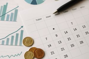 Earnings Dates, Analyst Re-Rates and Yield Signals Reshape Short-Term Opportunities