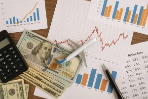 Two Big One-Offs and a Cooler CPI: Why Airline Returns Are Repricing Risk and Opportunity